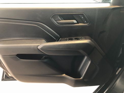 Certified 2024 Chevrolet Colorado W/T w/ WT Convenience Package II image 33