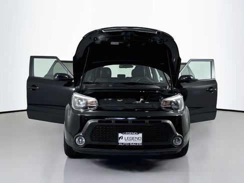 Used 2015 Kia Soul + w/ Primo Package FWD image 18