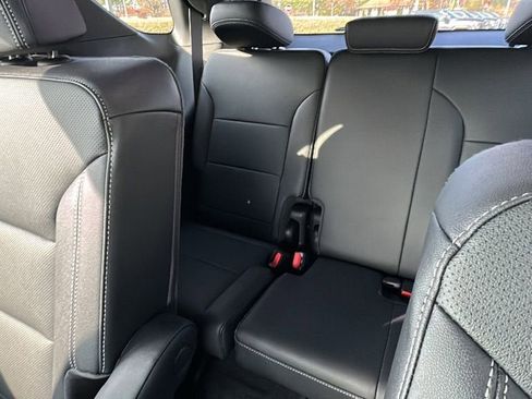 New 2026 Chevrolet Traverse LT w/ Midnight/Sport Edition image 16