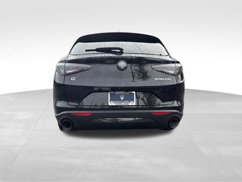 New 2025 Alfa Romeo Stelvio Sprint w/ Convenience Package image 6