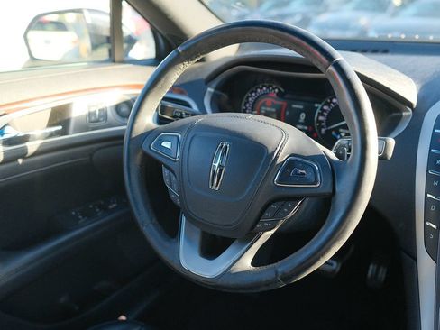 Used 2019 Lincoln MKZ Reserve w/ Reserve Plus Package FWD image 33