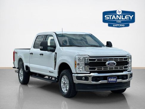 Used 2025 Ford F250 XLT w/ FX4 Off-Road Package AWD/4WD image 1