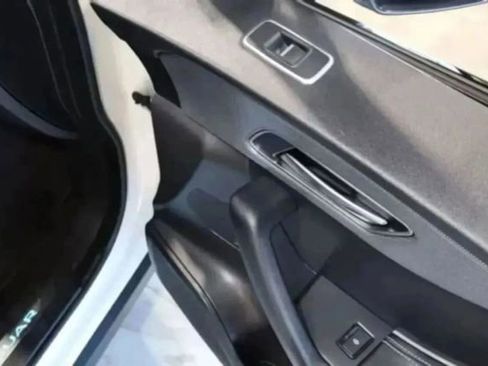 Used 2020 Jaguar F-PACE S image 48