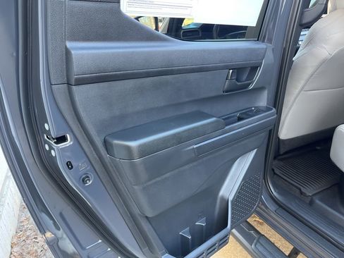 Used 2025 Toyota Tacoma SR5 image 11