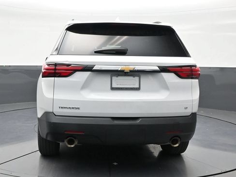 Used 2023 Chevrolet Traverse LT FWD image 4
