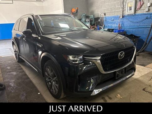 Used 2024 MAZDA CX-90 3.3 Turbo w/ Premium Package AWD/4WD image 13