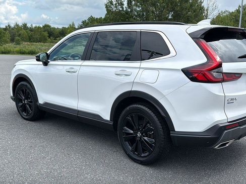 Used 2024 Honda CR-V Sport Touring image 10