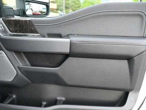 Used 2023 Ford F350 Lariat w/ Lariat Ultimate Package image 39