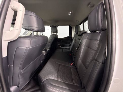 Used 2022 Toyota Tundra SR5 w/ SR5 Premium Package RWD image 28