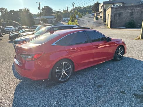 Used 2024 Honda Civic Touring image 11