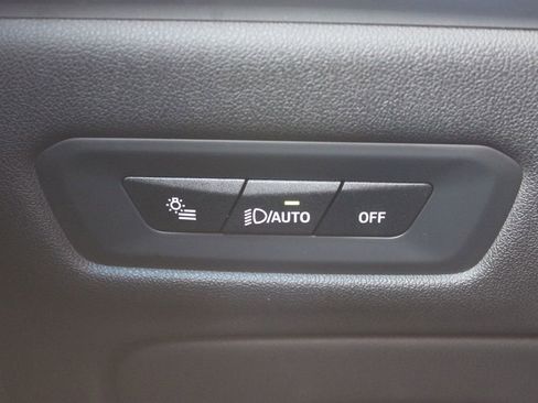 Used 2024 BMW X5 xDrive40i w/ M Sport Package image 51