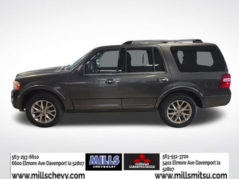 Used 2017 Ford Expedition Limited AWD/4WD image 2
