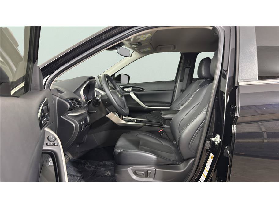Used 2022 Mitsubishi Eclipse Cross SE FWD image 10