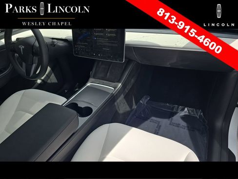 Used 2022 Tesla Model Y Performance image 10