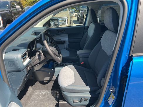 New 2025 Ford Maverick XLT w/ XLT Luxury Package image 13