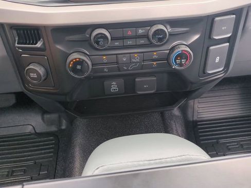 New 2026 Ford F550 2WD Regular Cab Super Duty image 17