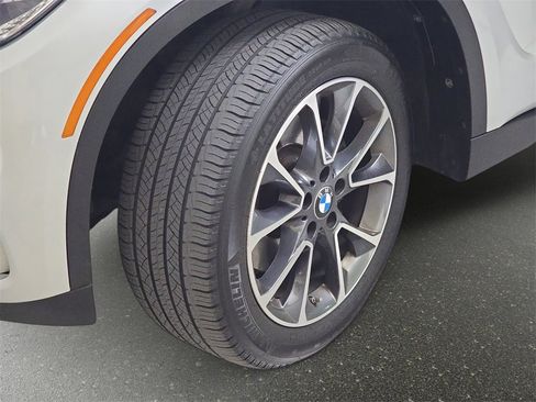 Used 2017 BMW X5 xDrive40e image 35