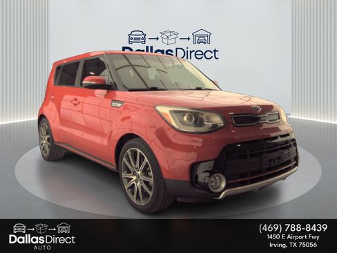 Used 2018 Kia Soul ! w/ Tech Package image 2