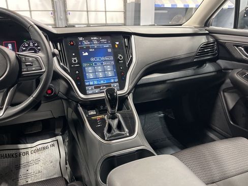 Certified 2025 Subaru Outback Premium AWD/4WD image 30