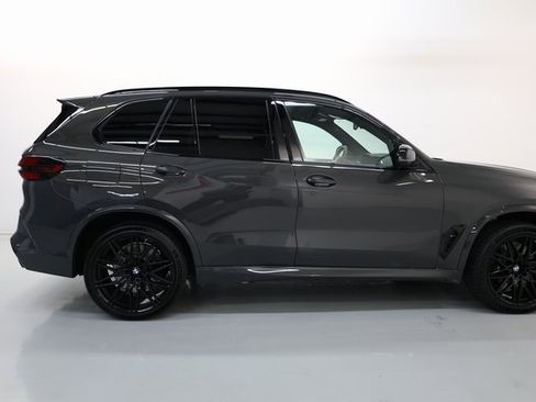 Used 2025 BMW X5 M Competition w/ Executive Package image 76