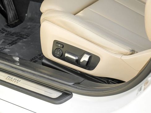 Used 2020 BMW 330i Sedan w/ Convenience Package image 44