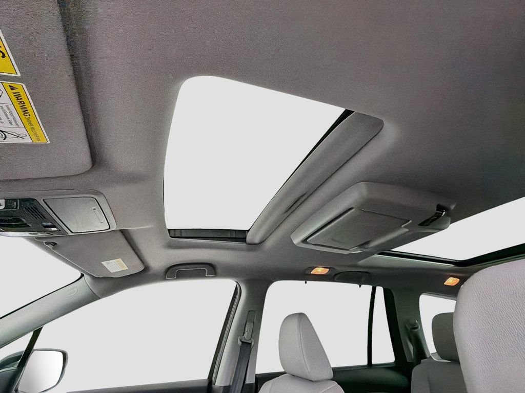 Used 2019 Honda Pilot Elite image 22
