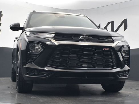 Used 2023 Chevrolet TrailBlazer RS image 32