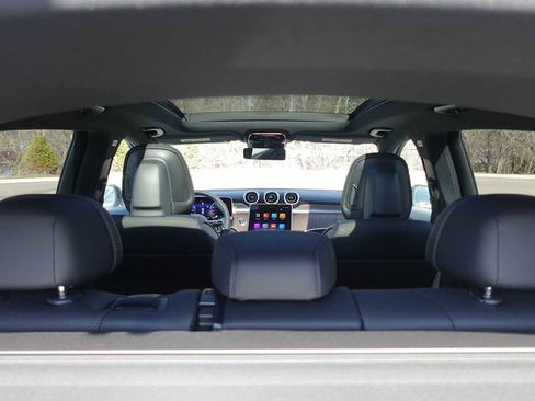 Used 2026 Mercedes-Benz GLC 300 4MATIC image 15