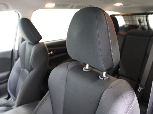 Used 2024 Subaru Ascent Premium AWD/4WD image 4
