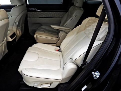 Used 2020 Hyundai Palisade Limited w/ Winter Weather Package FWD image 10