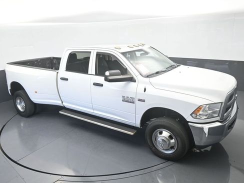 Used 2018 RAM 3500 Tradesman w/ Chrome Appearance Group image 47