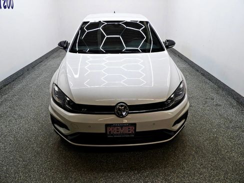 Used 2019 Volkswagen Golf R 4-Door image 2