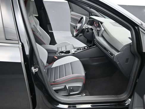 Used 2024 Volkswagen GTI SE FWD image 20