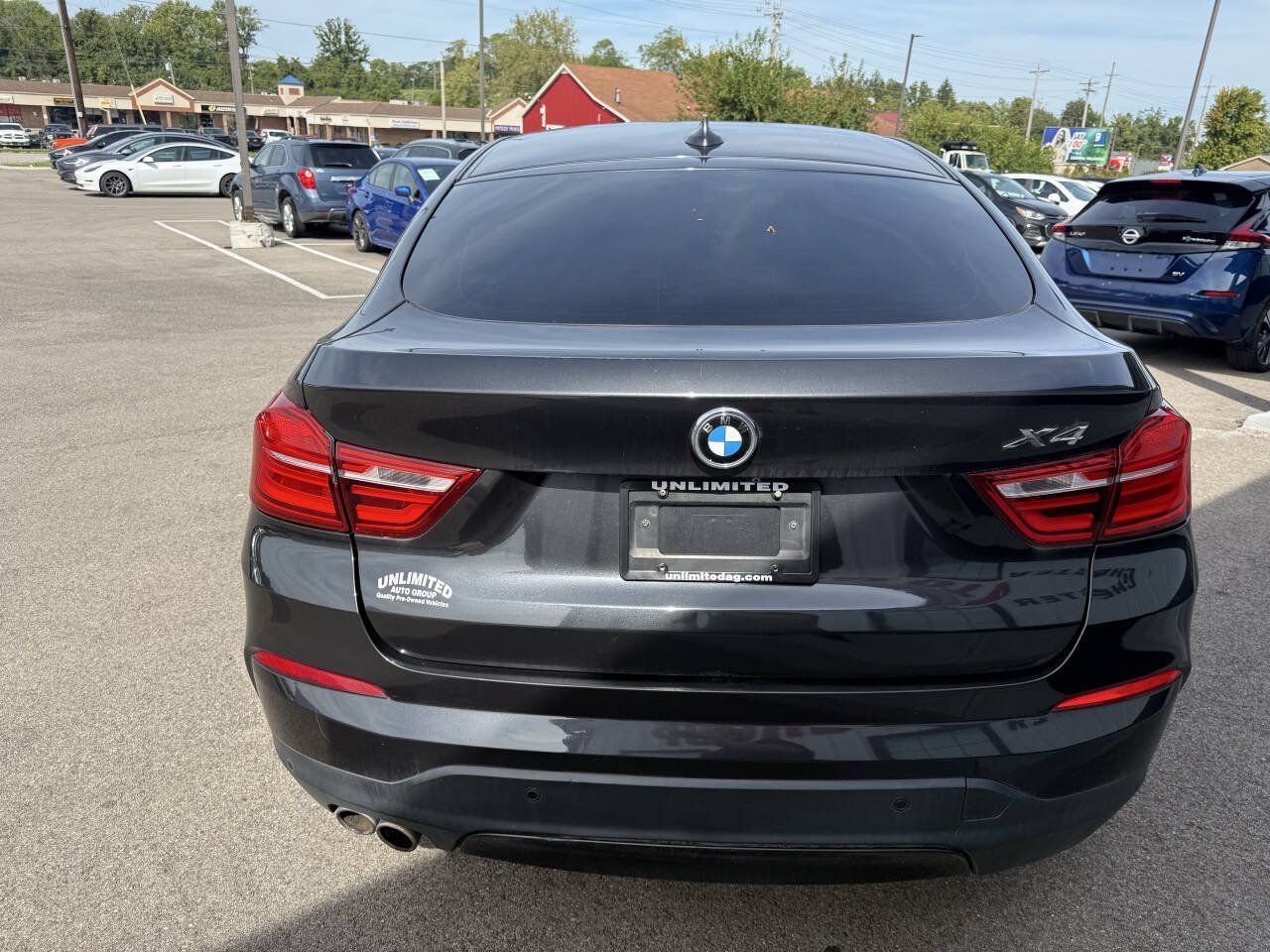 Used 2016 BMW X4 xDrive28i w/ Premium Package AWD/4WD image 9