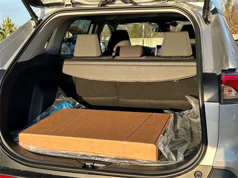 New 2025 Toyota RAV4 XLE image 6