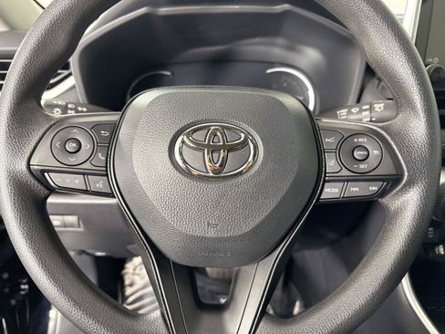Certified 2025 Toyota RAV4 LE FWD image 15