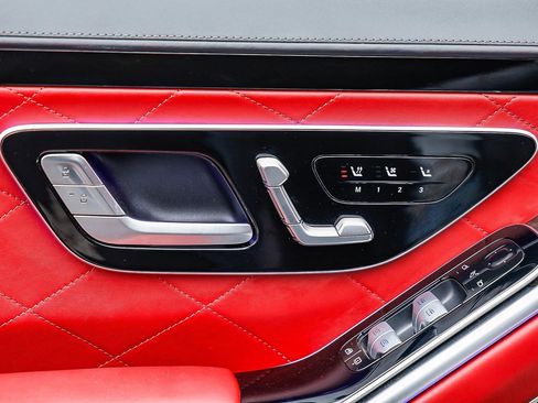 Certified 2022 Mercedes-Benz S 580 S 580 image 22