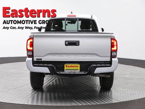 Used 2021 Toyota Tacoma SR RWD image 6