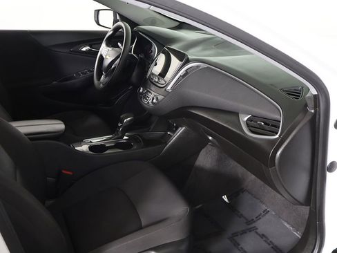 Used 2024 Chevrolet Malibu LT FWD image 21