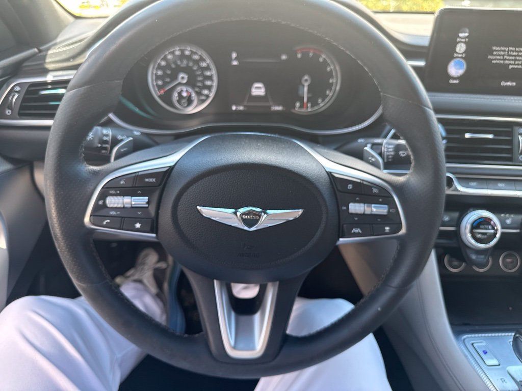 Used 2023 Genesis G70 3.3T RWD image 17