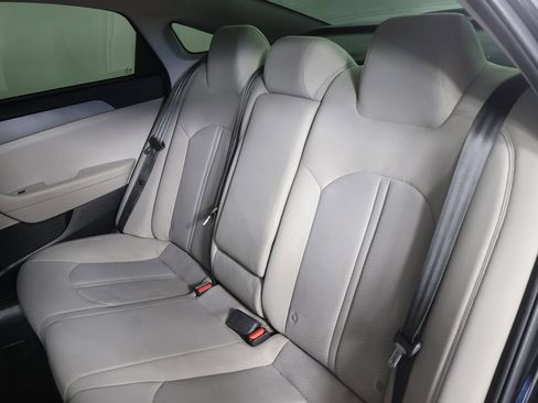 Used 2019 Hyundai Sonata SE FWD image 25