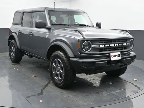 Used 2025 Ford Bronco Big Bend AWD/4WD image 3
