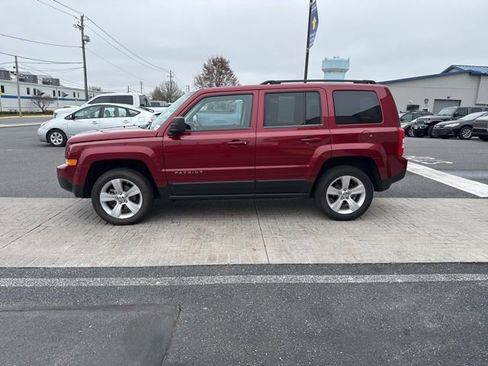 Used 2012 Jeep Patriot Latitude image 2