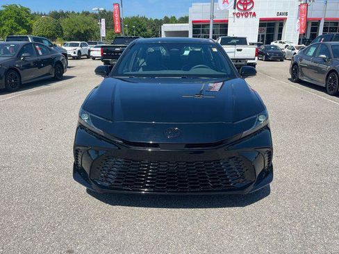 Certified 2026 Toyota Camry Hybrid FWD image 8