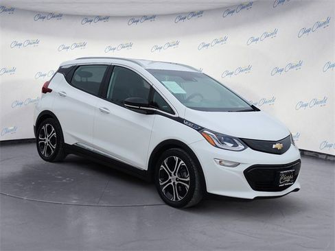 Used 2018 Chevrolet Bolt Premier w/ Driver Confidence II Package image 7