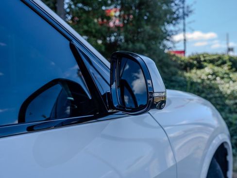 Used 2023 BMW X5 M50i w/ Executive Package image 31