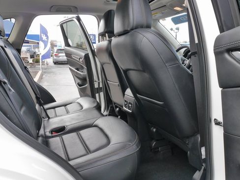 Used 2023 MAZDA CX-5 AWD 2.5 S w/ Preferred Package image 17