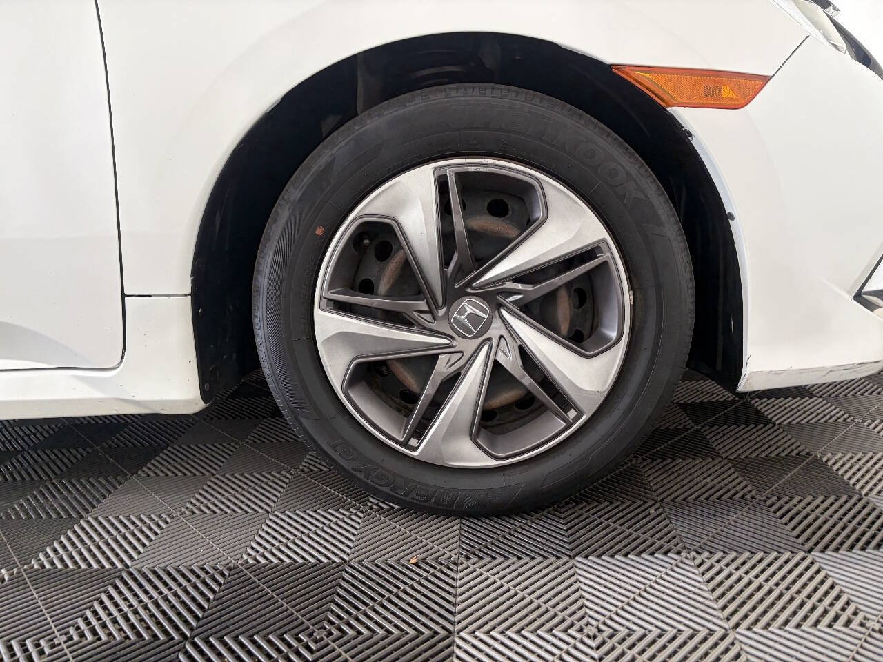 Used 2019 Honda Civic LX image 24