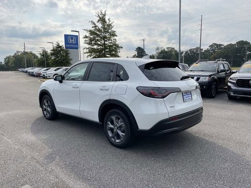 New 2026 Honda HR-V LX image 5