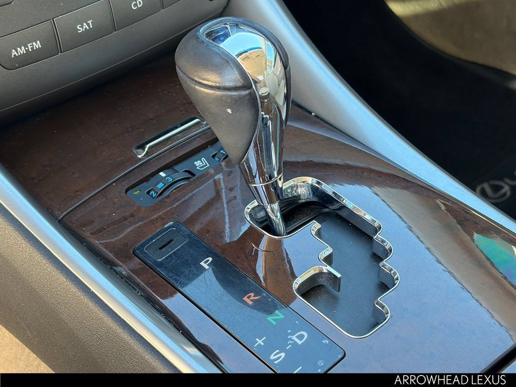 Used 2012 Lexus IS 250C RWD image 32